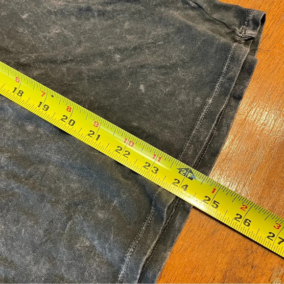 Vintage Canvas RARR Leopard Vintage Long-Sleeve Graphic Tee size Large - Picture 4 of 7